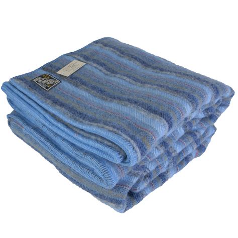 Heavy weight wool blankets Limited Edition – Kerry Woollen Mills – Irish Merino Wool