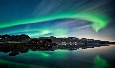 I want to see the aurora in the South Pole. | Northern lights tours, Northern lights wallpaper ...