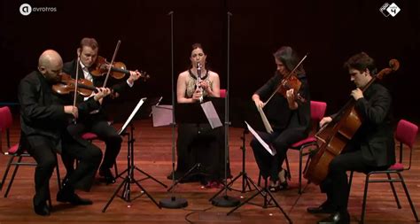 Mozart – Clarinet Quintet | andantemoderato.com