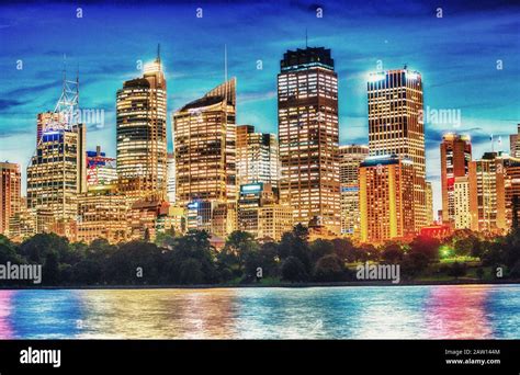 Sydney skyline at night Stock Photo - Alamy