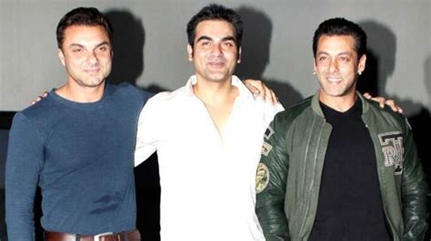 Salman Khan burns the dance floor with Arbaaz and Sohail at Christmas bash. Watch video