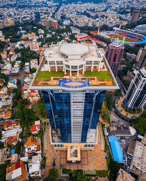 Billionnaire Vijay Mallya's mansion atop a skyscraper in Bangalore, India. : r/UrbanHell