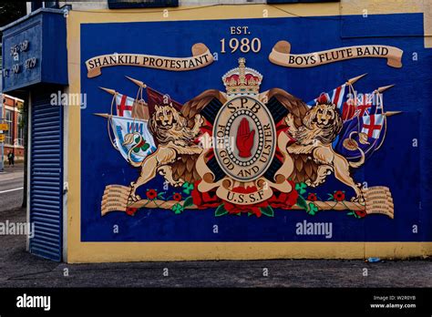 Shankill Road, Belfast, Northern Ireland.Murals on the Shankill Road ...