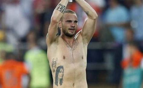 Wesley Sneijder Tattoo - Wesley Sneider Holland - Mary Youd1961