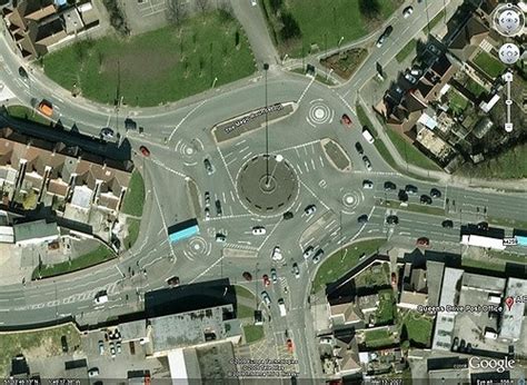 Swindon's Magic Roundabout - We Move and Clean