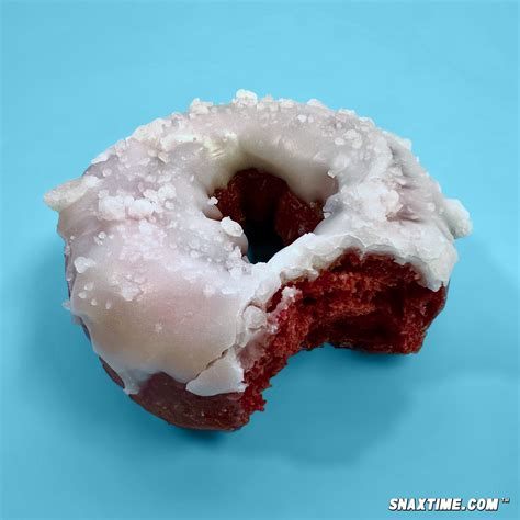 Dunkin' Frosty Red Velvet Specialty Donut: VALENTINE'S TREAT! – Snaxtime