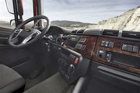 Tatra Phoenix | Truck interior, Trucks, Phoenix