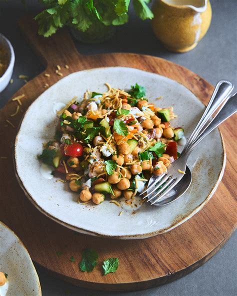 Chana Chaat | South Asian Street Food Chickpea Salad - Good Eatings