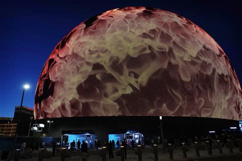 U2 concert uses stunning visuals to open massive Sphere venue in Las Vegas - WTOP News