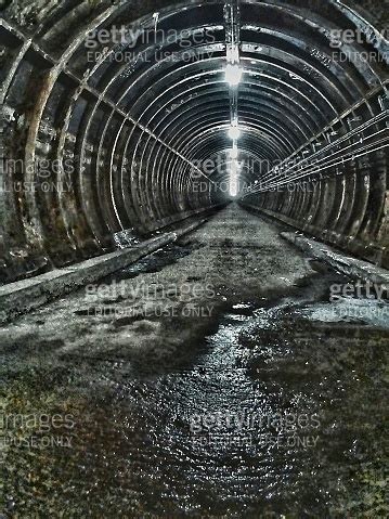 London Underground Construction Tunnel 이미지 (963259066) - 게티이미지뱅크