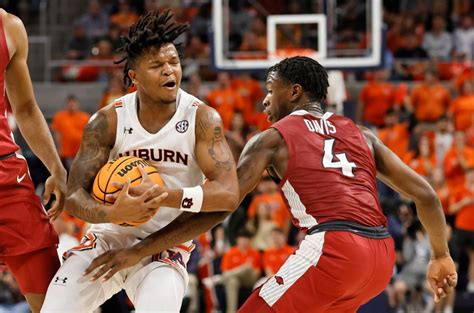 Auburn Basketball: Photos from Auburn’s 72-59 win over Arkansas