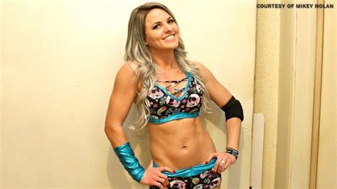 Candice LeRae reportedly signs with WWE - Diva Dirt