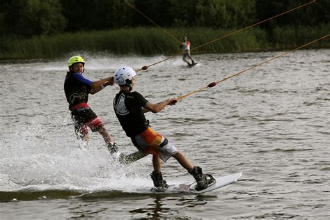 Wesport: A guide to Waterskiing and Wakeboarding - page 1