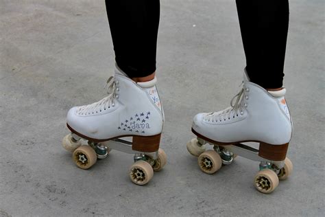 8 Best Roller Skate Wheels (2022) | Indoor & Outdoor Wheels