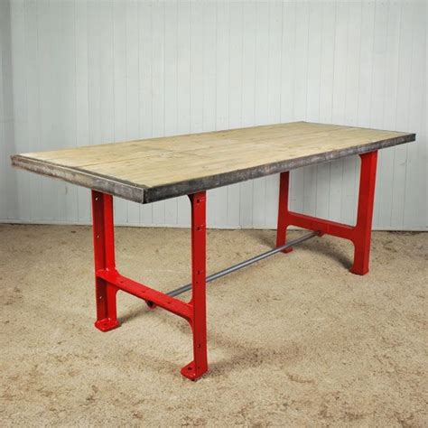 Table steel legs Vintage Industrial Furniture, Industrial Table, Industrial Chic Style, Studio ...