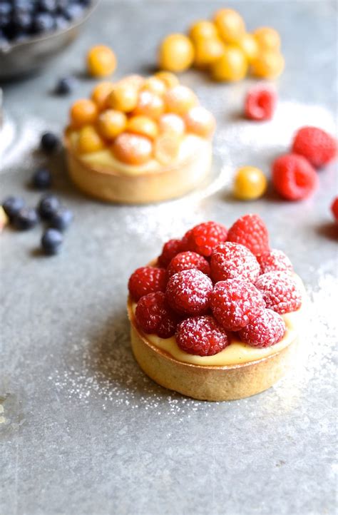 Crème pâtissière summer berry tarts | Bibbyskitchen recipes