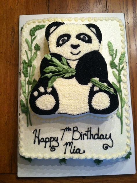 Panda Bear Birthday Cake done by Bunnycakes, November, 2014. | Panda cakes, Panda birthday cake ...