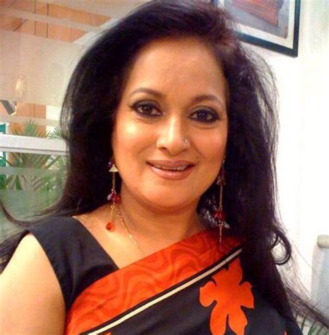 Himani Shivpuri Wiki, Age, Husband, Family, Biography & More - WikiBio