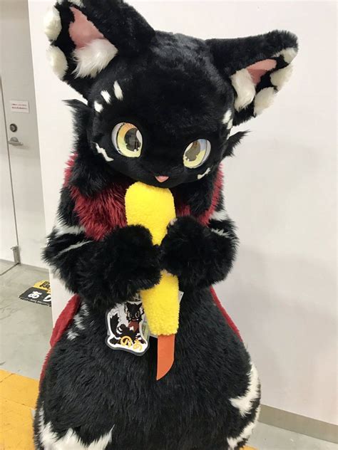 Tweets liked by Amaru (@AmaruFuzzy) | Twitter | Cat furry, Fursuit furry, Furry fursuit