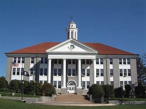 James Madison University Rankings, Tuition, Acceptance Rate, etc.