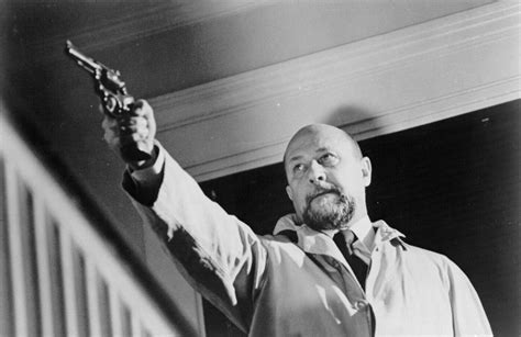 "Halloween" movie still, 1978. Donald Pleasence as Dr. Sam Loomis. Halloween 78, Halloween ...