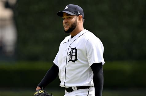 MLB insider suggests Detroit Tigers ace could be up for grabs at trade ...