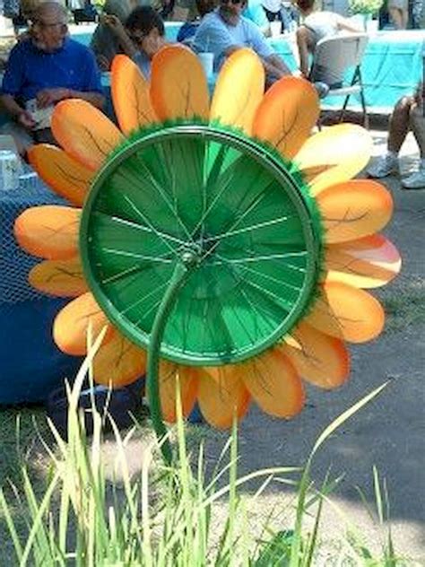 60 Unique DIY Garden Art From Junk Design Ideas - GARDENIDEAZ.COM