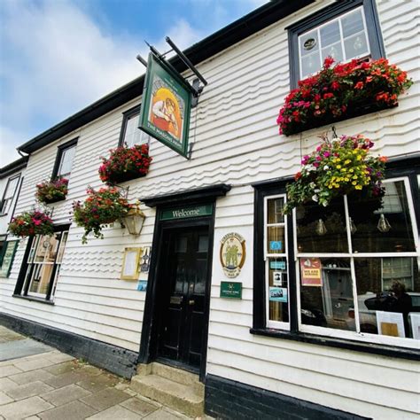 Masons Arms - Historic ale pub in Bury St Edmunds with great food