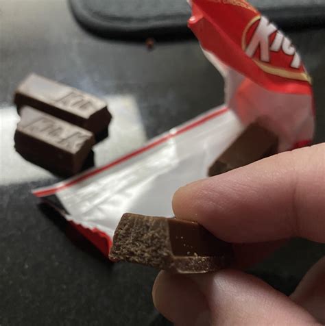 My mini Kit-Kat bar was pure chocolate : r/mildlyinteresting