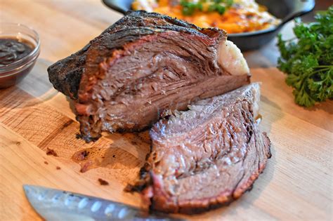 Texas Style Smoked Brisket Recipe | 1855 Black Angus Beef