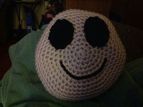 Crochet smiley pillow | Crochet, Crafts, Smiley