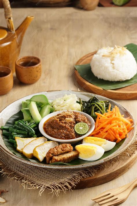 Premium Photo | Gado gado jakarta indonesian salad