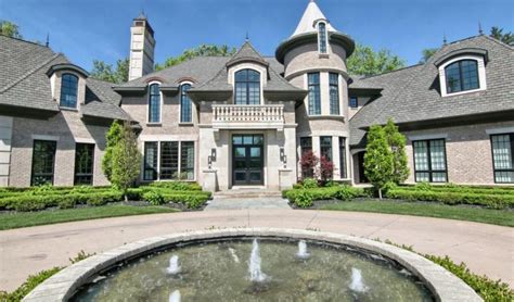 $2.975 Million Brick Mansion In Bloomfield Hills, MI | Homes of the Rich