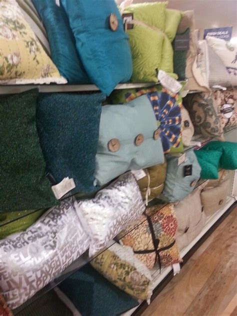 Homegoods pillow options