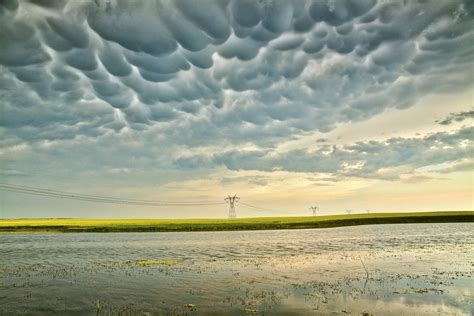 Alberta, Canada : r/weather