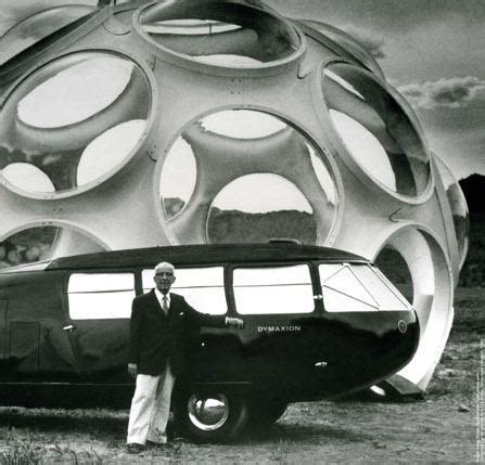 Video: Norman Foster Recreates Buckminster Fuller's Dymaxion Car ...