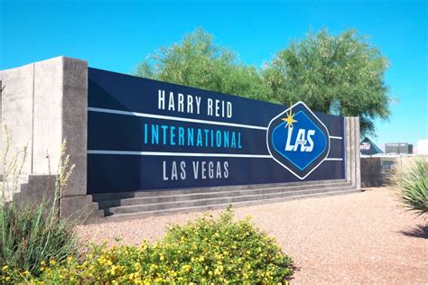 Las Vegas (Harry Reid International) Airport Parking Guide