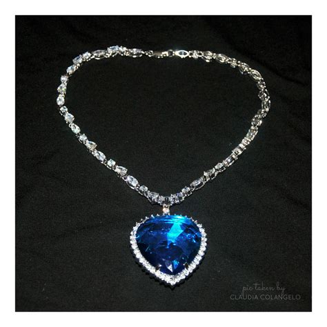 Heart of the Ocean | Titanic necklace by xcoeurdelamer on DeviantArt