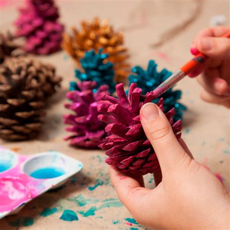 10 Pine Cone Crafts to Do This Fall | Family Handyman