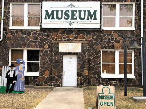 Discover Don Meredith's Legacy at Mount Vernon's Old Fire Station Museum