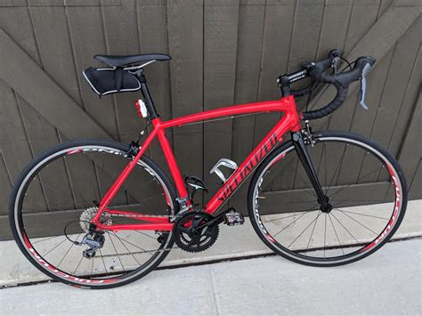 Bought this 2017 specialized road bike for $500. Did I do good? : bicycling