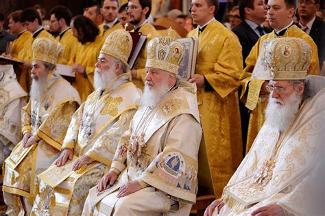 A Guide to Orthodox Liturgical Vestments » Saint John the Evangelist Orthodox Church