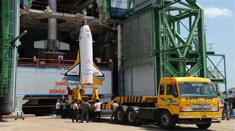 ISRO successfully launches 'Reusable Launch Vehicle Autonomous Landing Mission' - Pragativadi