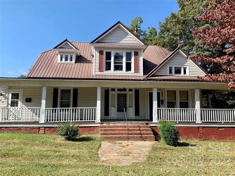 Lincolnton, NC Real Estate - Lincolnton Homes for Sale | realtor.com®