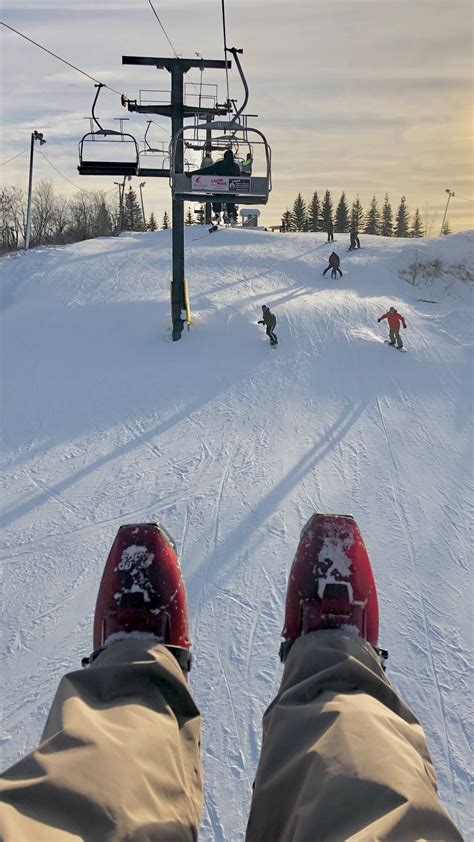 Sled dogs at Asessippi Ski Resort, Manitoba | Manitoba Winter | #ExploreMB #ExploreCanada | Ski ...