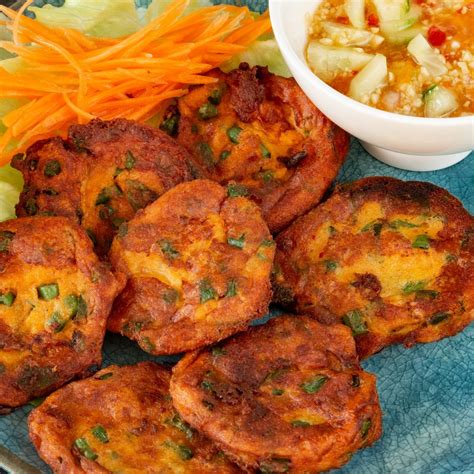 Thai Fish Cakes with Dipping Sauce - Frozen Fish Direct