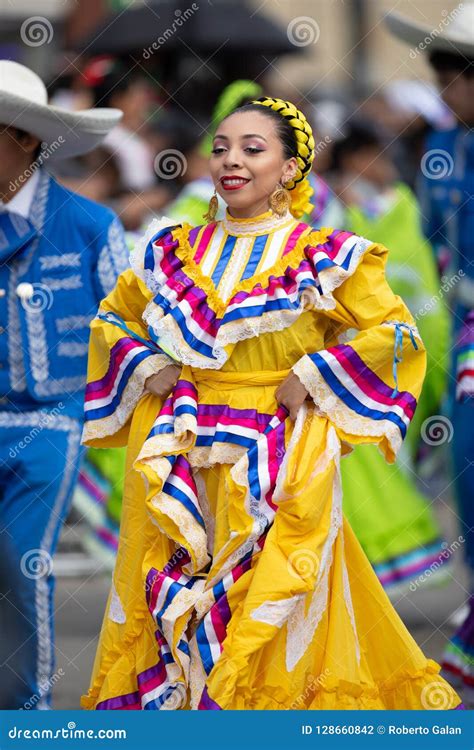 Mexican Independence Parade Editorial Photography - Image of holiday, independence: 128660842