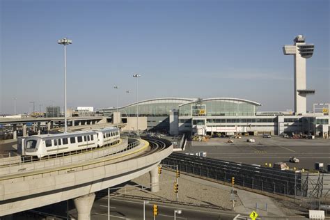 JFK Airport Has Most Coronavirus Cases Among TSA Agents