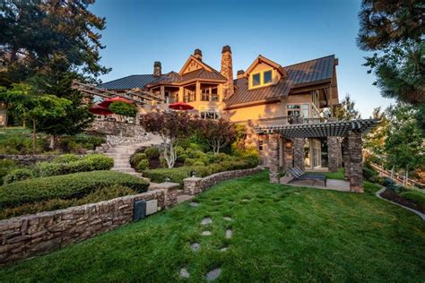 This $180 Million Lottery Winner Built a Stunning Mountain-Top Home — See Inside! | Mansions ...