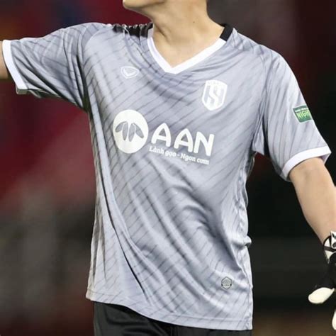 Song Lam Nghe An FC 2022 GK 2 Kit